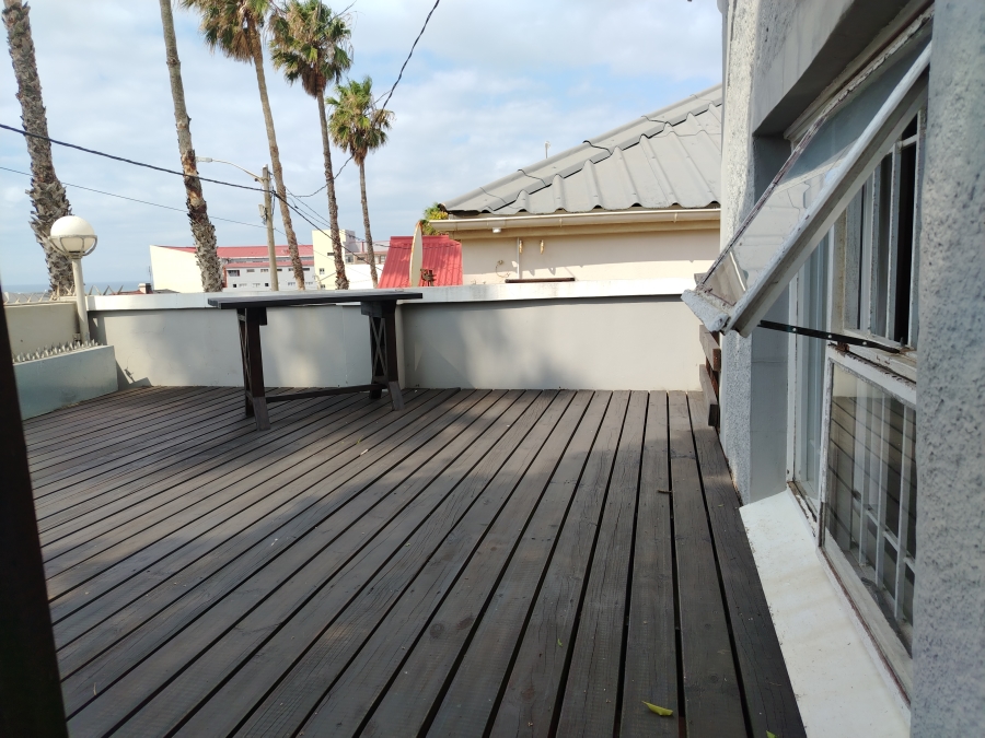 2 Bedroom Property for Sale in Quigney Eastern Cape